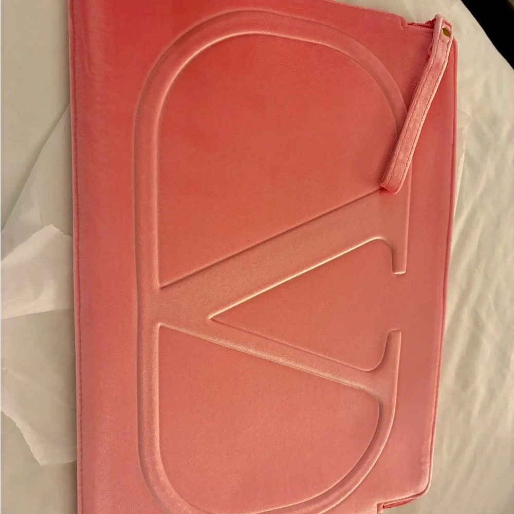 Brand New!Rare Valentino Soft Pink Embossed V Logo Large Laptop Bag
